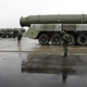 Illustration for article titled Nuclear Missiles Are Rock Stars In Moscow